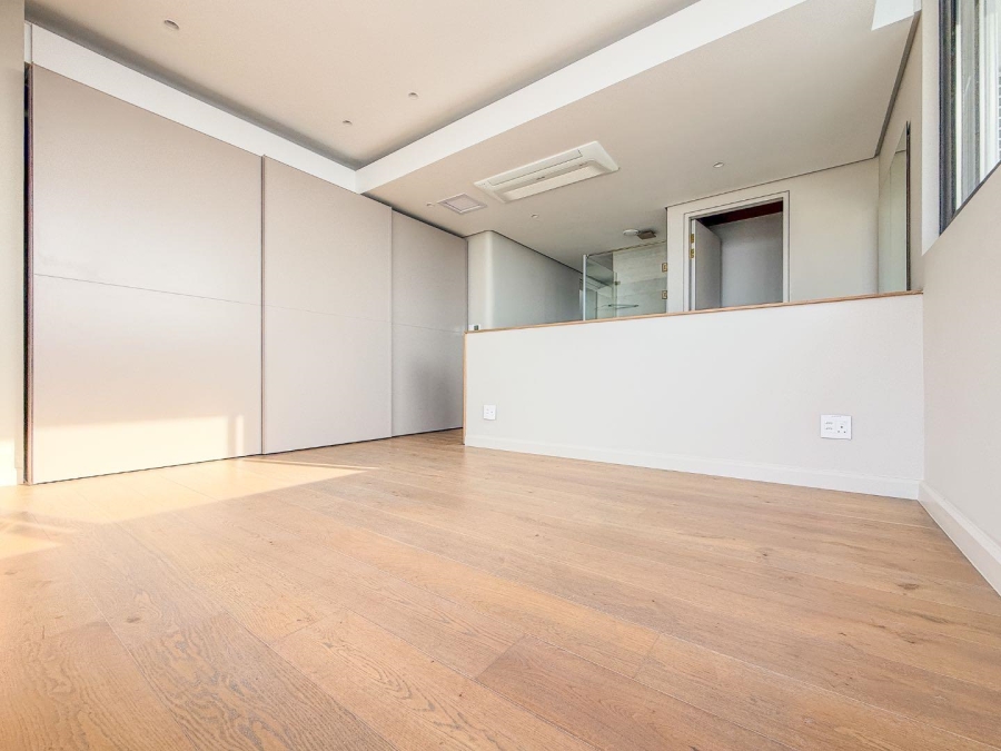 3 Bedroom Property for Sale in Fresnaye Western Cape
